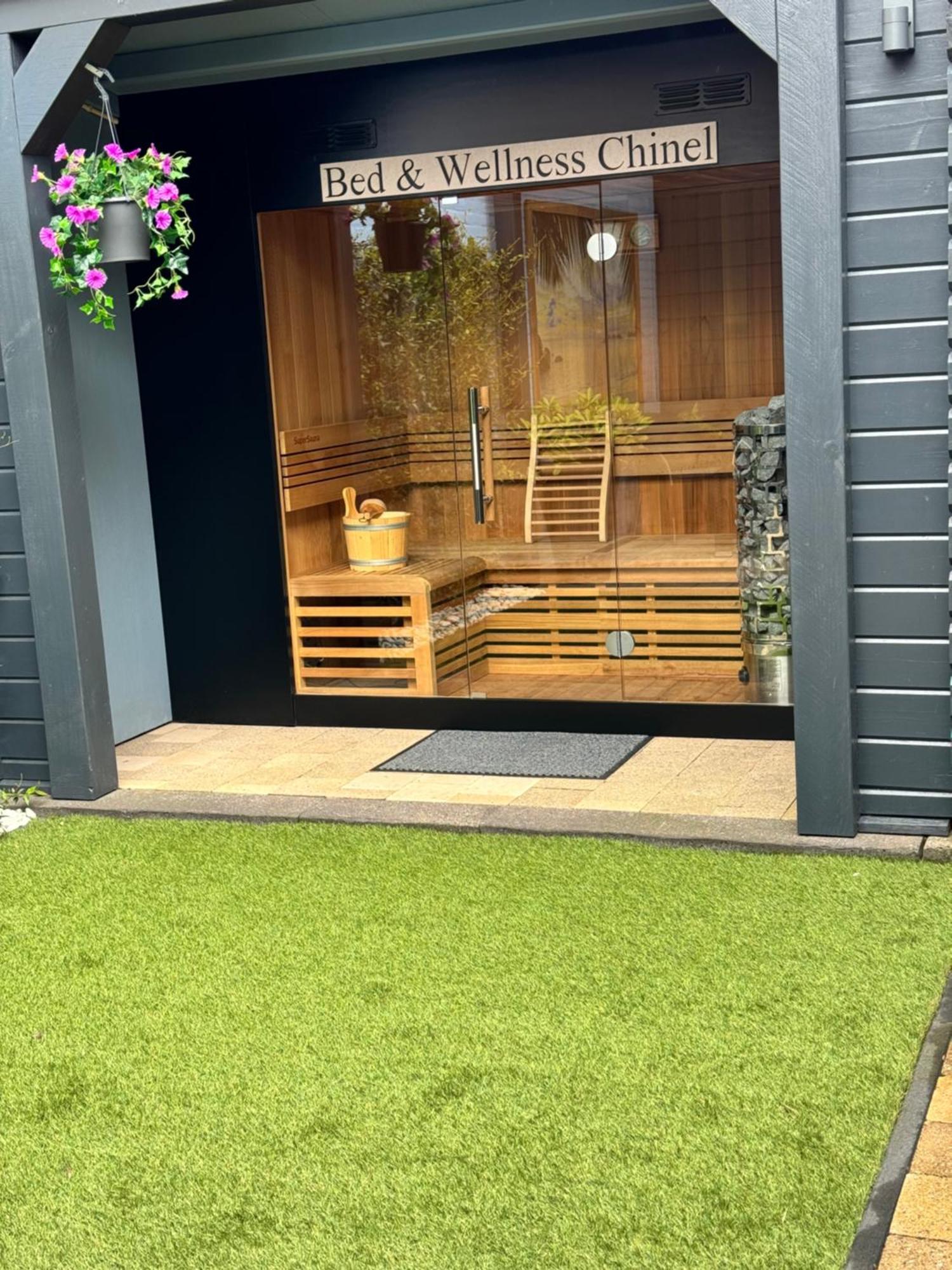 Bed & Wellness Chinel Luxe Met Sauna's En Bubbelbad Apartment Sint-Annaland